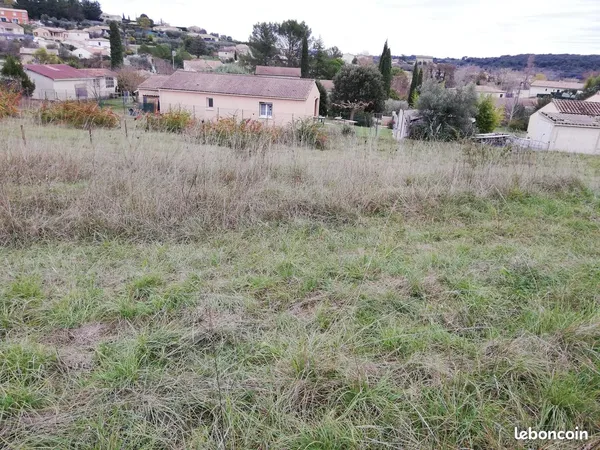Terrain constructible