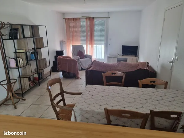 Chambre a louer dans colocation etudiante