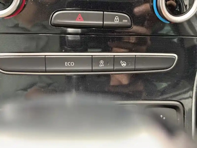 Renault Scenic 1.6 dci 160ch energy intens edc — photo 19