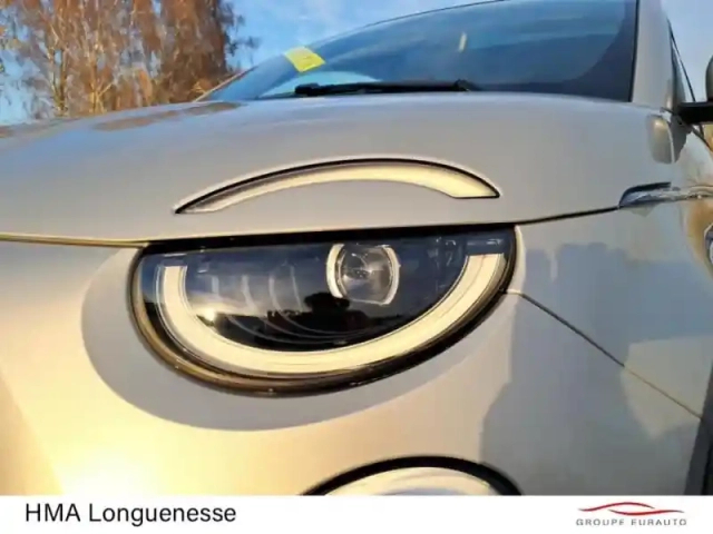 Fiat 500 e 118ch giorgio armani collectors edition my25 — photo 8