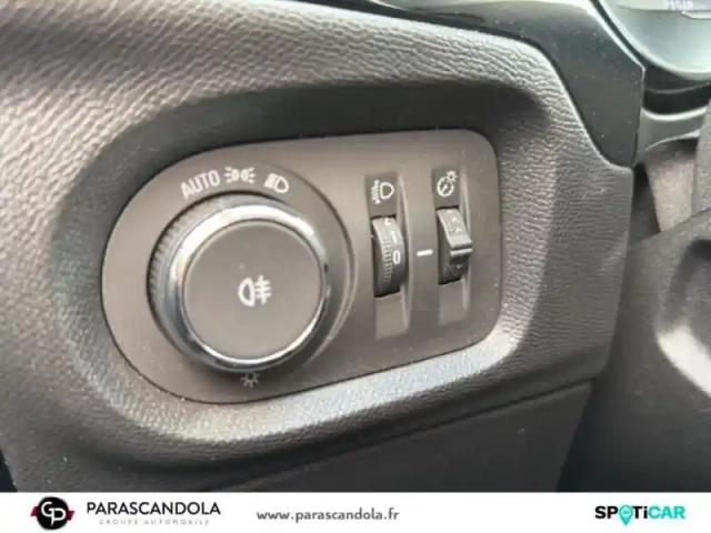 Opel Corsa electric 136ch — photo 13