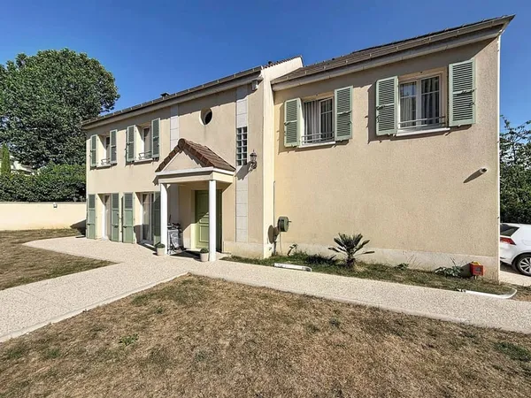 Maison 6 pièces 145 m²