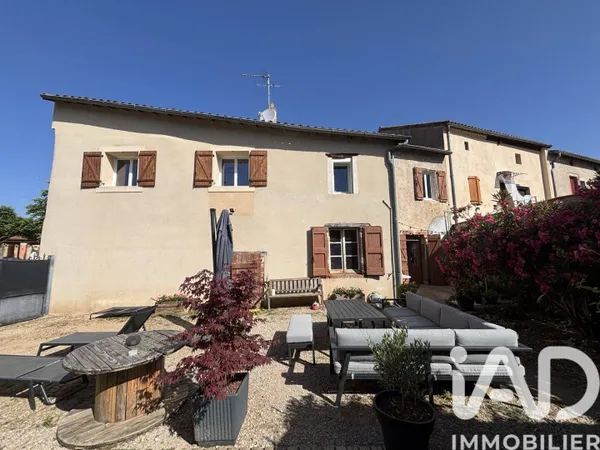 Maison 4 pièces 202 m²