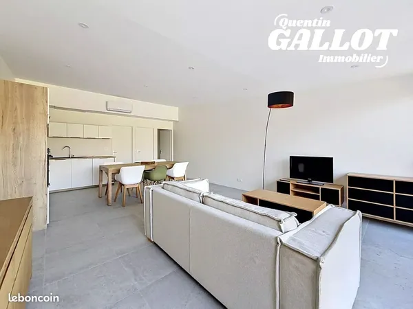 Maison 6 pièces 120 m²