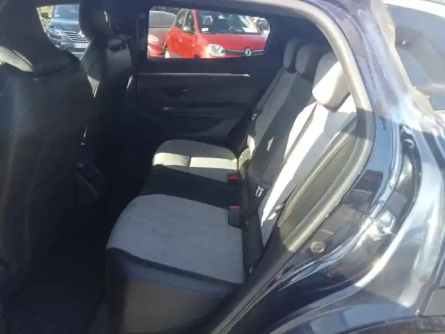 Renault Megane e-tech ev60 220 ch optimum charge — photo 25