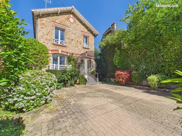 Maison 7 pièces 127 m²