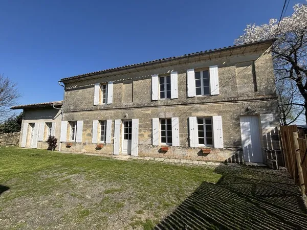 Charmante maison en pierre