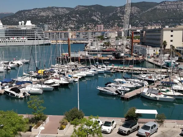 Location appartement port plaisance