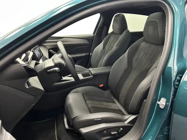 Peugeot 308 electrique 55 kwh 156ch — photo 10