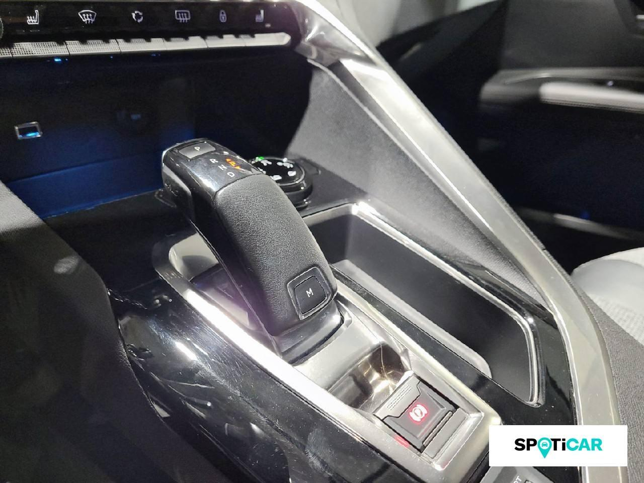 Peugeot 3008 1.2 puretech 130ch s&s eat6 allure — photo 12