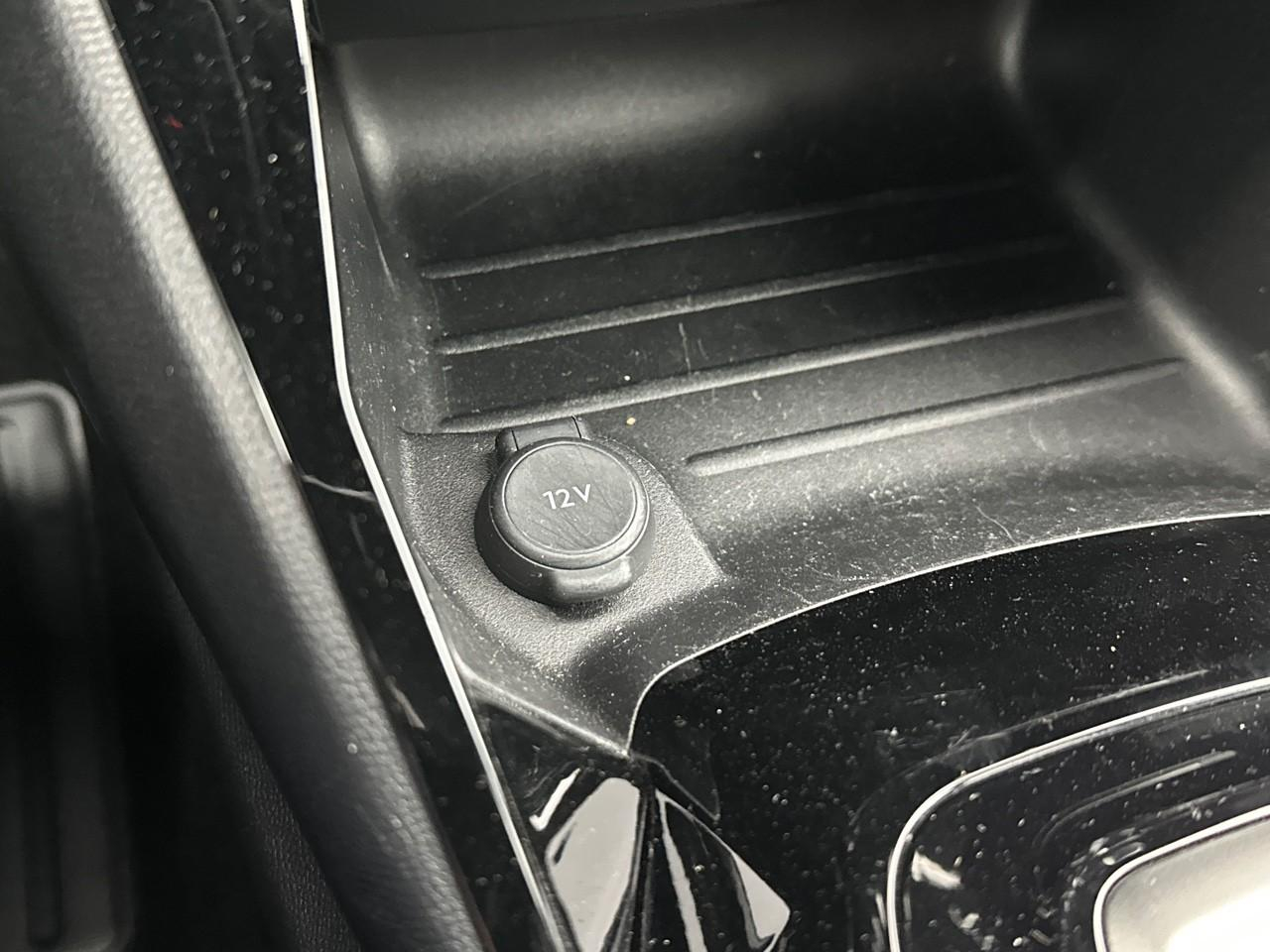 Peugeot 2008 hybrid 136 e-dcs6 gt — photo 30