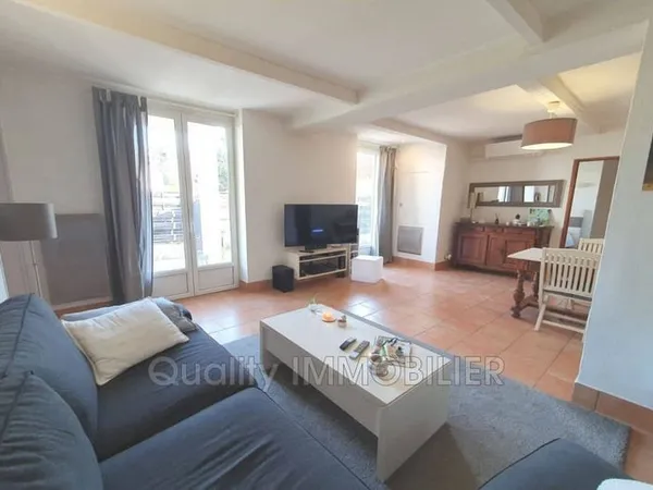 Appartement 4 pièces 80 m²