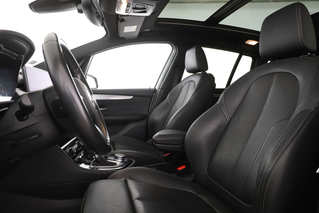 BMW Série 2 Gran Tourer 220d xDrive M Sport BVA8 — photo 9