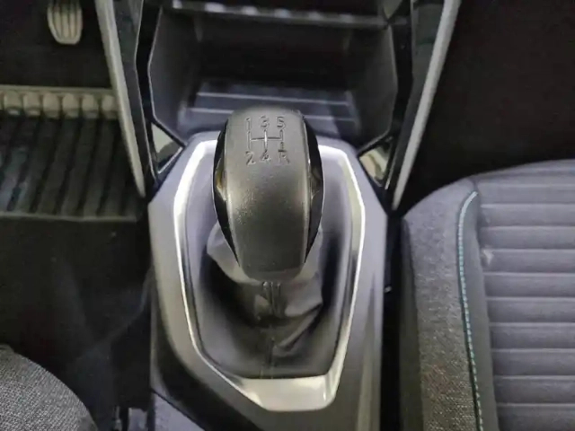 Peugeot 208 puretech 75 s&amp;s bvm5 — photo 63