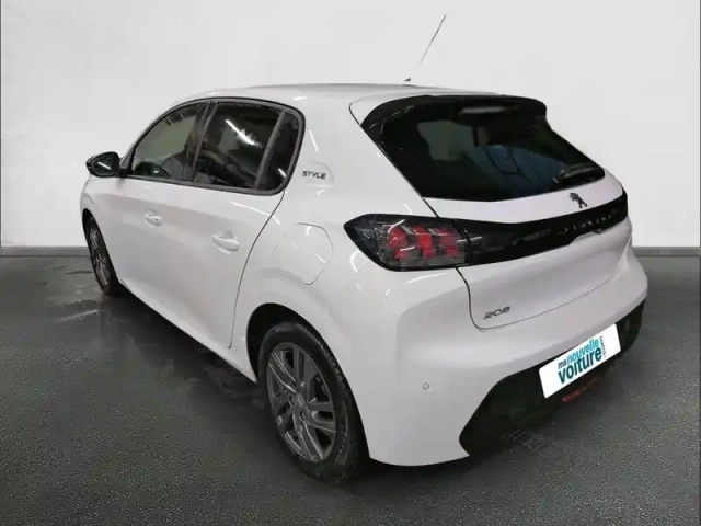 Peugeot 208 puretech 75 s&amp;s bvm5 — photo 17