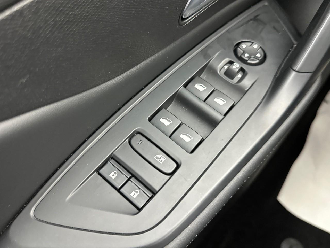 Peugeot 308 bluehdi 130ch s&s eat8 allure — photo 15