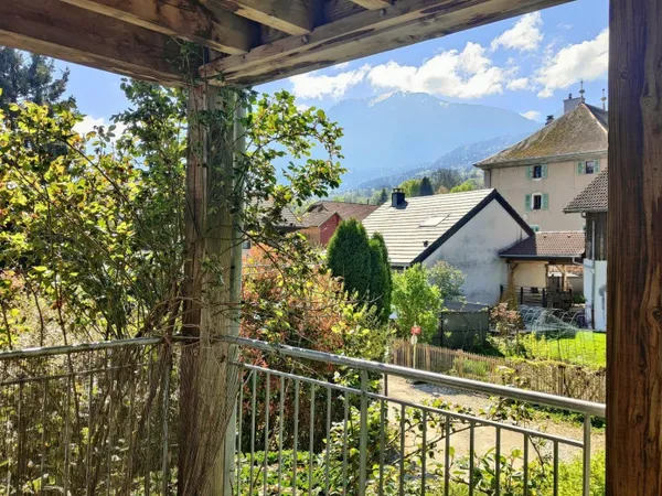 APPARTEMENT AU CALME 70 M² REZ DE JARDIN