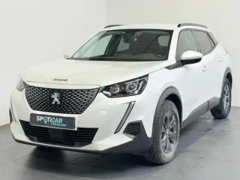 Peugeot 2008 e- 136ch style