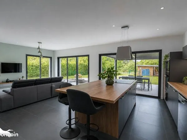 Maison 3 pièces 95 m²