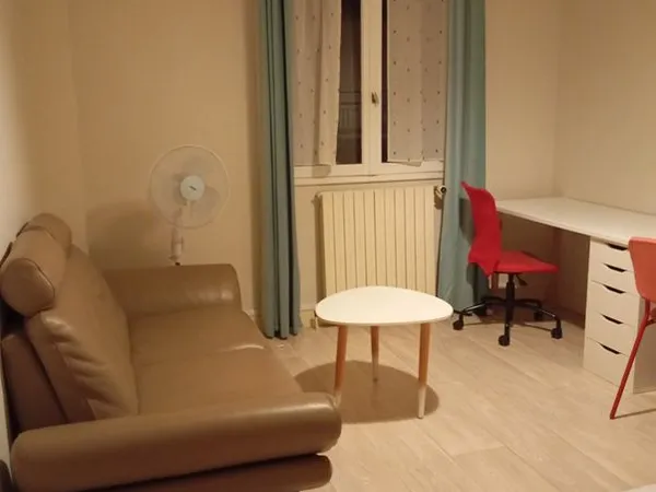 Belle chambre meublée à Tours La Riche