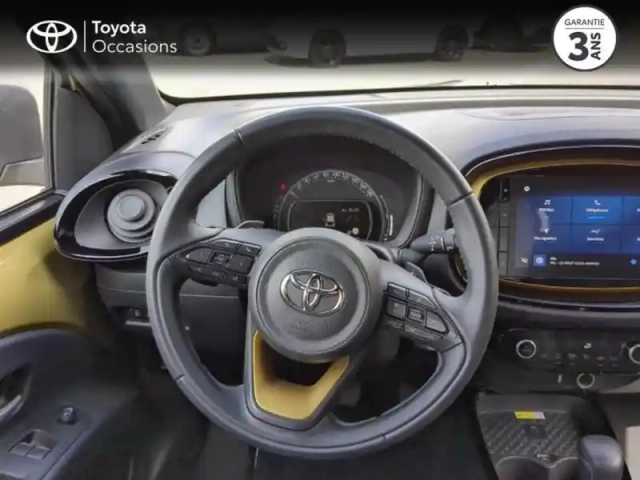 Toyota Aygo x 1.0 vvt-i 72ch air collection s-cvt my23 — photo 9