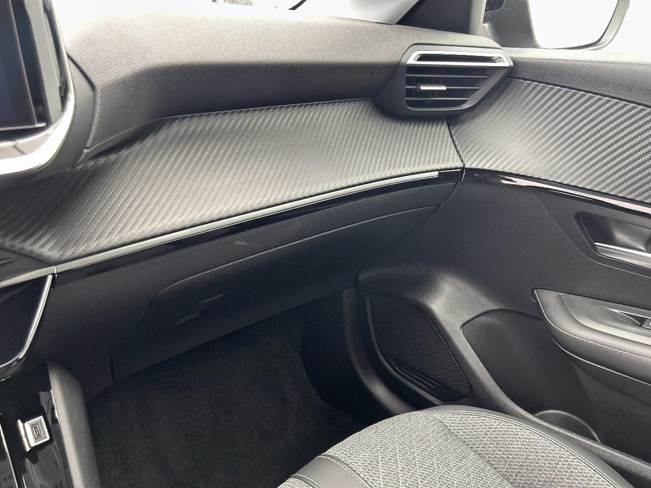 Peugeot 208 100 s&s bvm6 allure — photo 28