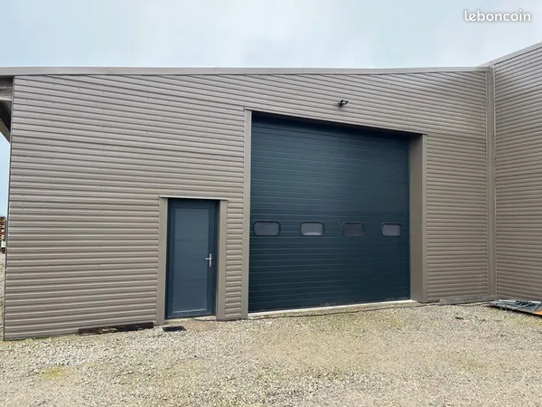 Hangar, Cellule , garage , box , dépôt