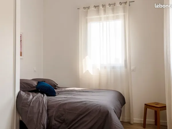 Studio 1 pièce 19 m²