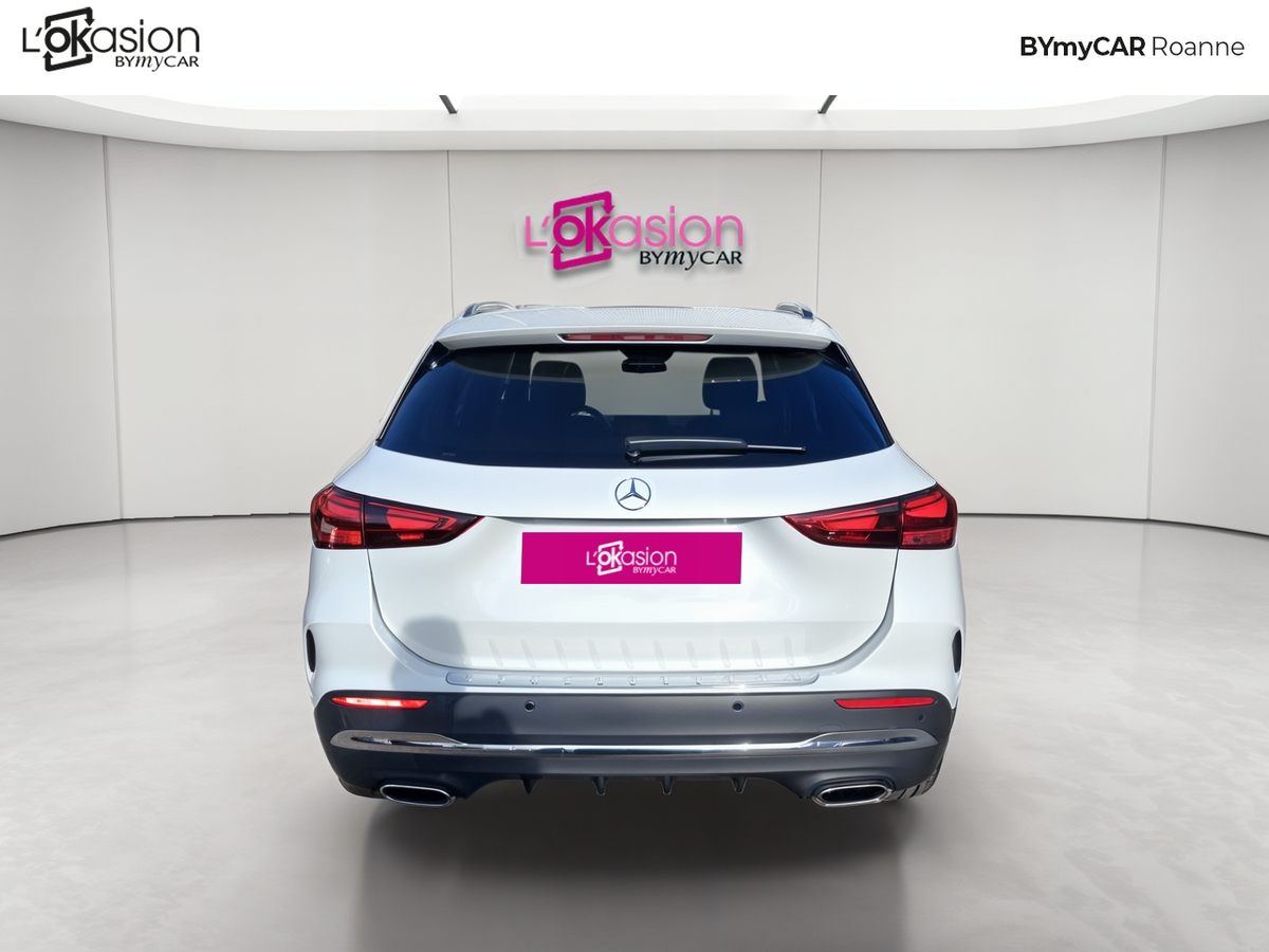 Mercedes GLA 180 7G-DCT — photo 4