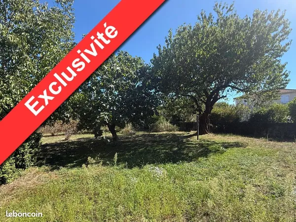 Terrain 450 m² MIONS