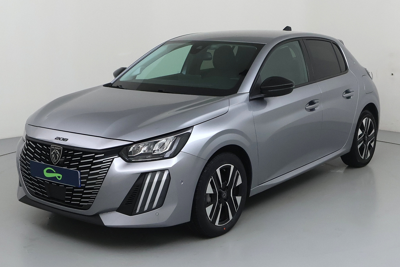 Peugeot 208 — photo 1
