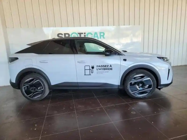 Peugeot 3008 plug-in hybrid 195 e-dcs7 — photo 12