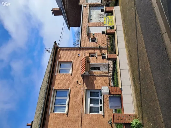 Maison 7 pièces 100 m²