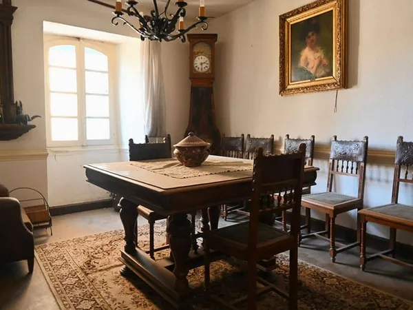 Maison 5 pièces 140 m²