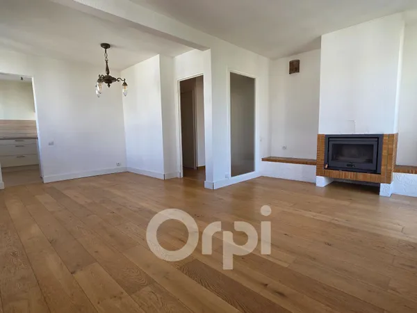 Appartement 4 pièces 83 m²