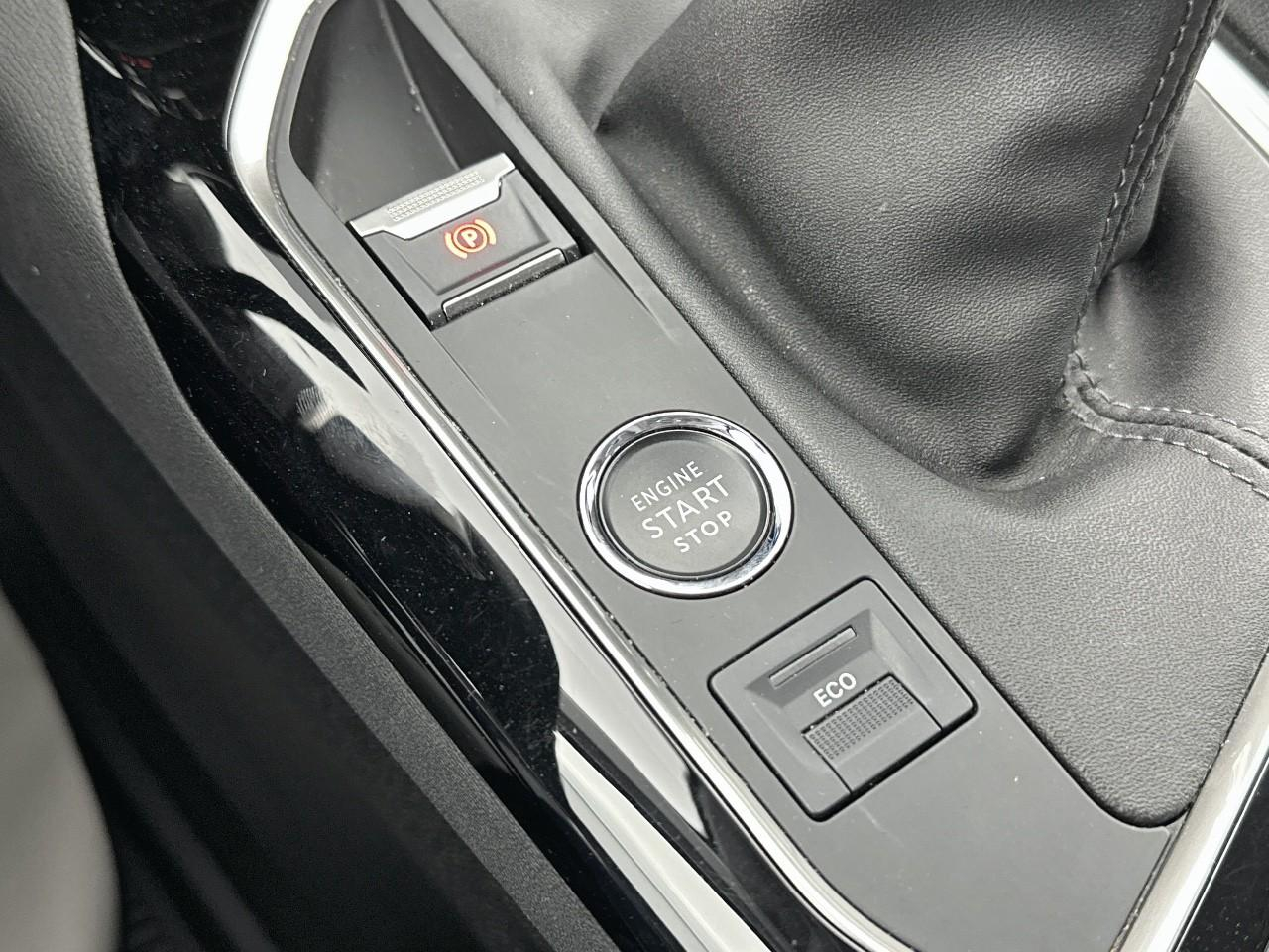 Peugeot 3008 puretech 130ch s&s bvm6 allure pack — photo 31