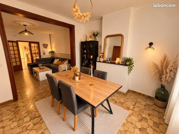 SUPERBE Maison de ville 3 chambres + garage