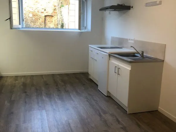 Appartement réservé ÉTUDIANTS