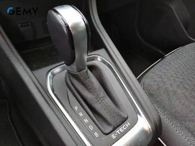Renault Captur e-tech hybride rechargeable 160 — photo 42