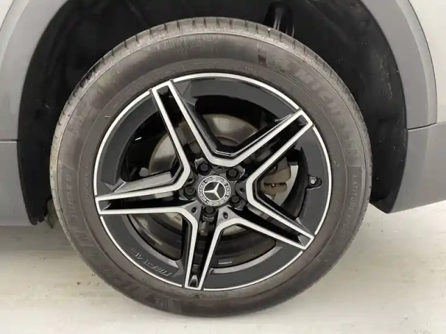 Mercedes Glb 200 d 8g-dct — photo 49