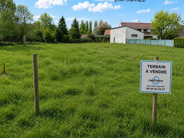 Terrain 866 m²