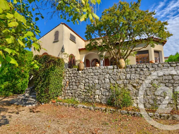 Maison 5 pièces 150 m²