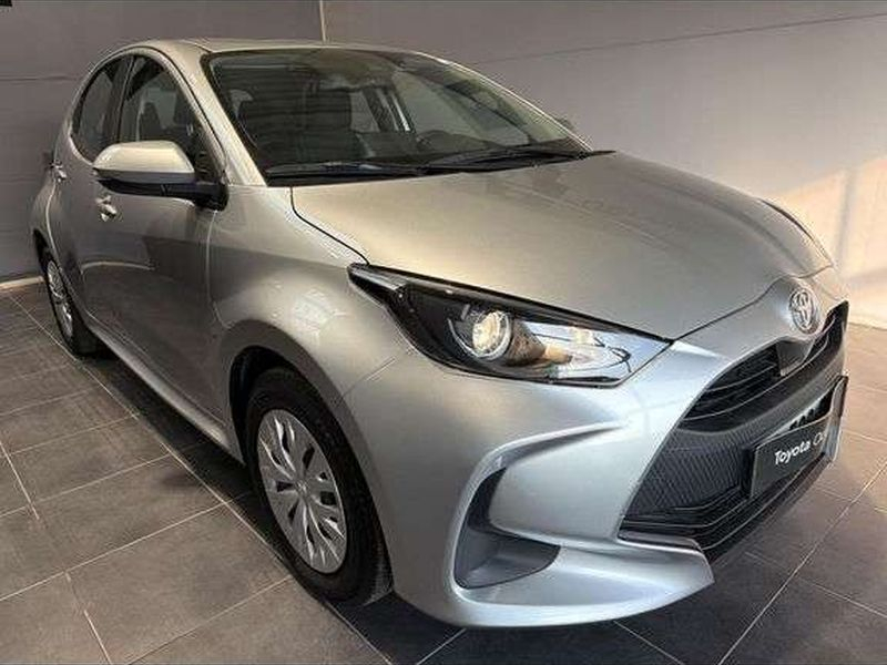 Toyota YARIS Toyota Yaris 120 VVT-i Dynamic Business 5p MC24 — photo 1