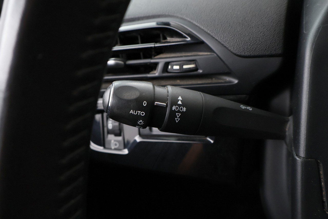 Citroën C4 Spacetourer — photo 22