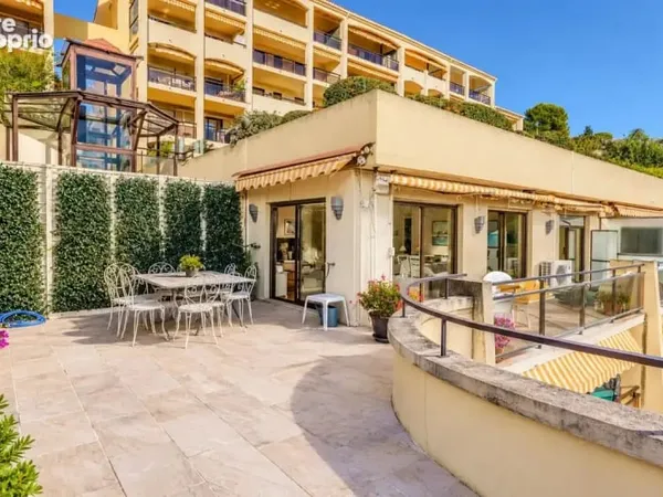 Appartement 3 pièces au Val de Mougins avec grande terrasse et aperçu mer