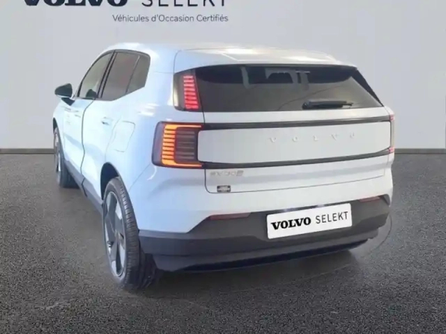 Volvo Ex30 single extended range 272ch plus — photo 9