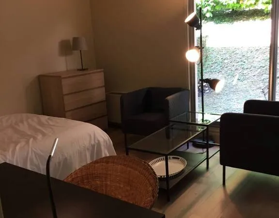 Studio 1 pièce 29 m²