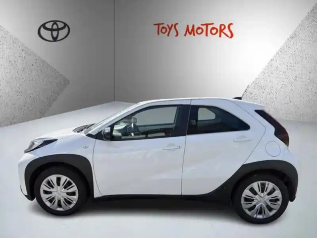 Toyota Aygo 1.0 vvt-i 72 dynamic — photo 2