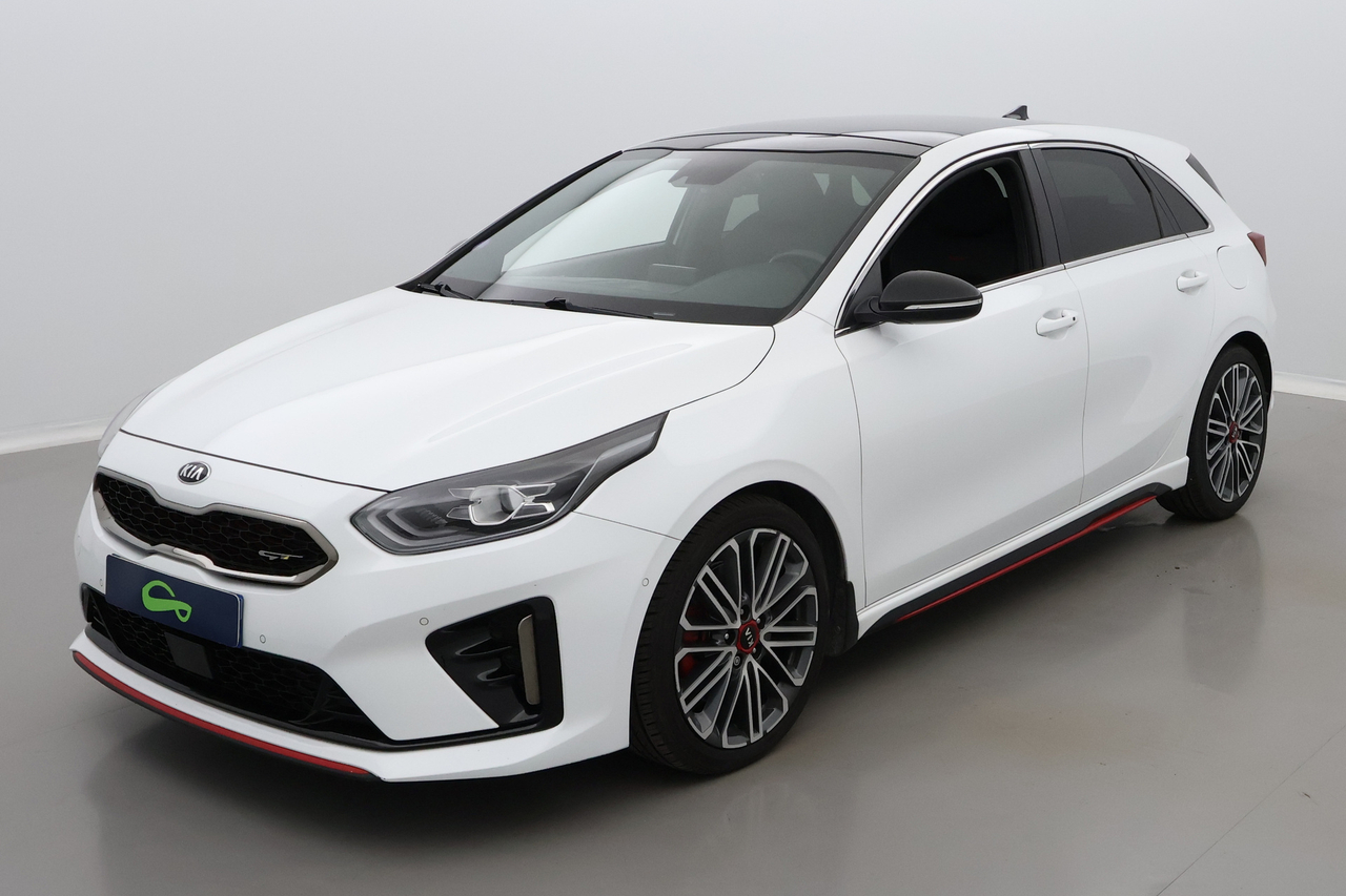 Kia Ceed — photo 1