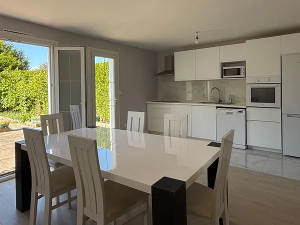 Chambre dans une grande maison de 87m2 avec jardin